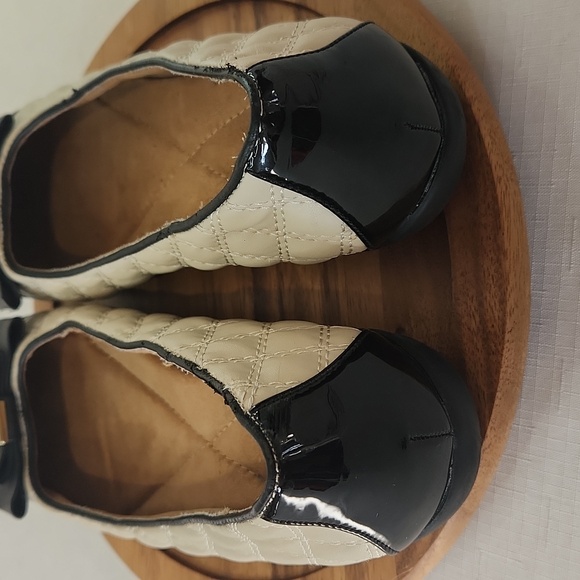 Naturalizer Ballet Black Bucke Toe Flats Shoes.  Size 9 - Picture 7 of 10